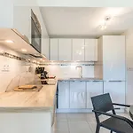 Golfe Horizon-2 By Interhome Lägenhet