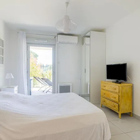 Golfe Horizon-2 By Interhome *