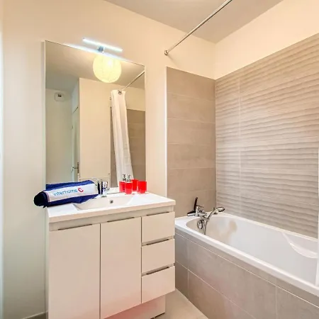 Golfe Horizon-2 By Interhome