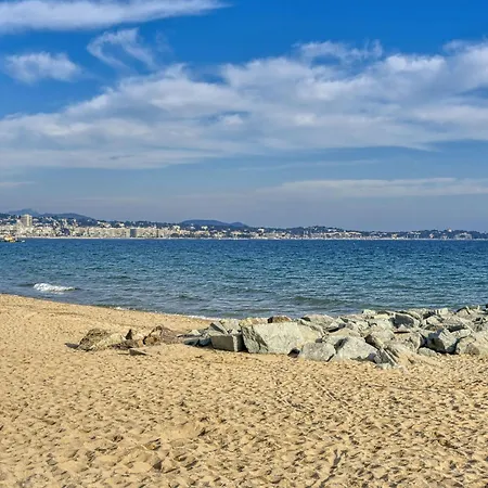 Golfe Horizon-2 By Interhome Fréjus