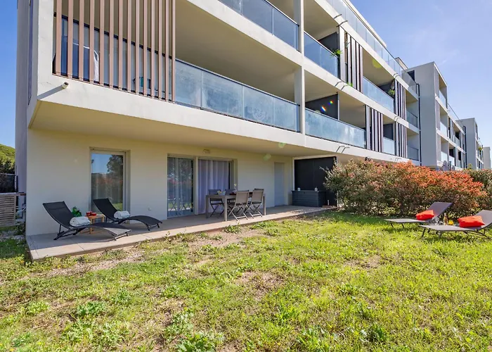 Golfe Horizon-2 By Interhome Fréjus